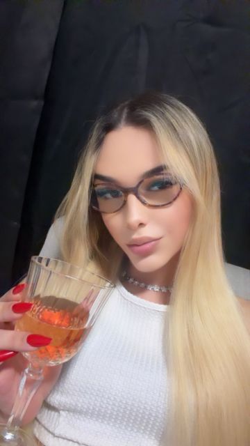 Foto acompanhante 1
